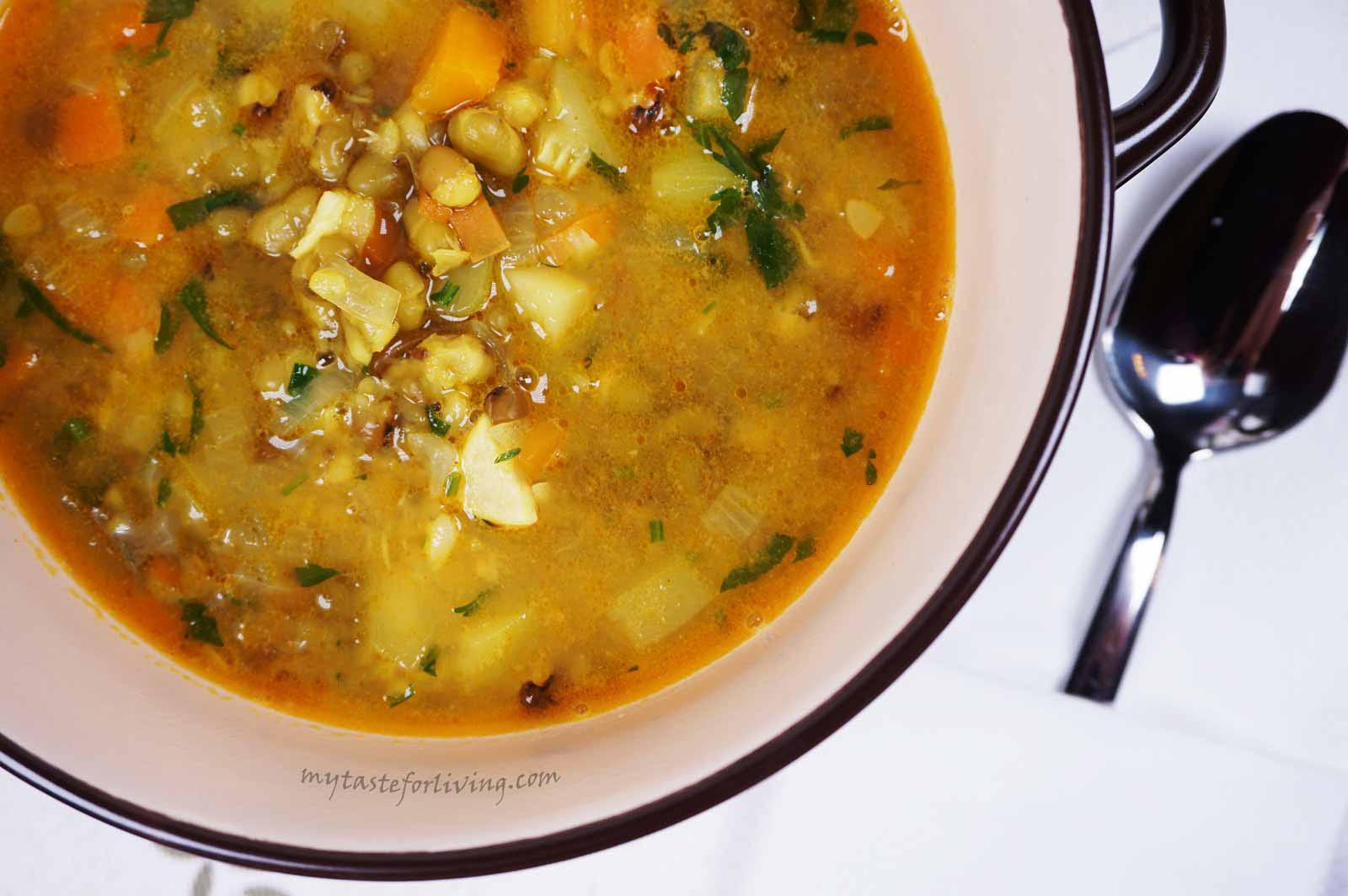 Mung bean stew prepared with creamy coconut milk and vegetables - zucchini, carrots, onions and garlic. This vegan healthy stew is easy to prepare and is full of vitamins and proteins.
