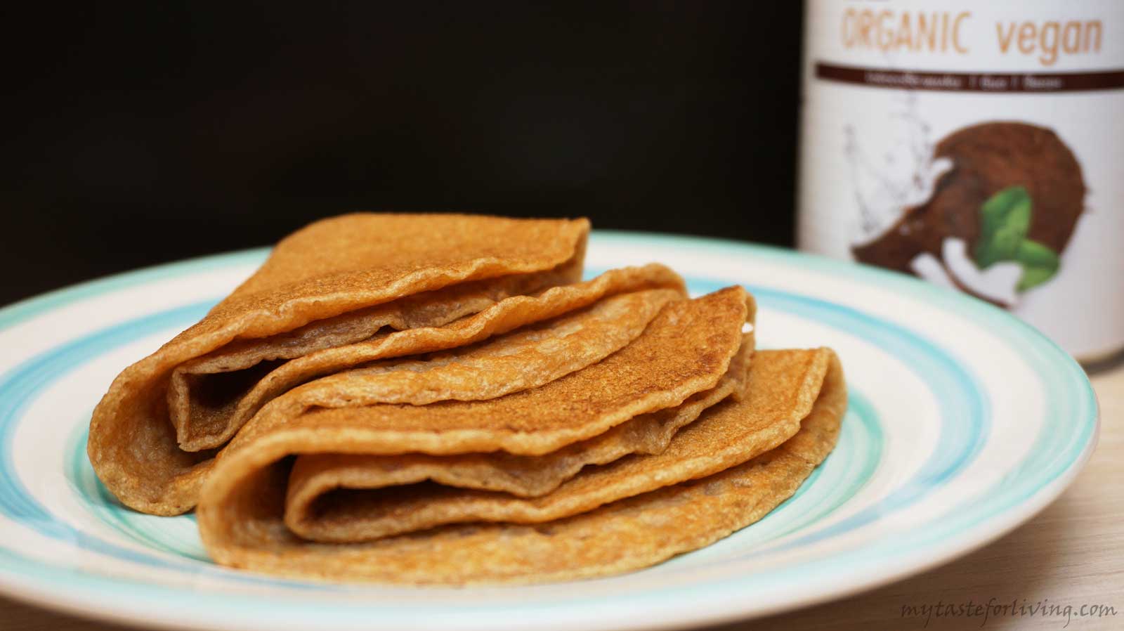 Extremely delicious vegan pancakes with coconut milk, einkorn flour, coconut sugar and coconut oil, which you must try!